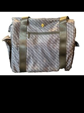 IDAHO JONES Wearable Breast Pump Bag with Cooler, Pumping Backpack NWOT
